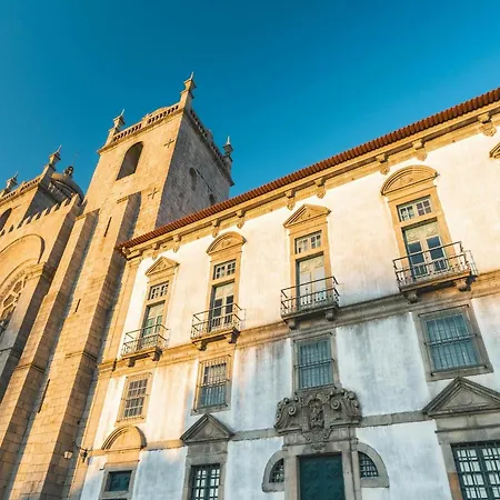 Comfortable In * Oporto